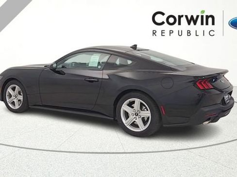 New 2026 Ford Mustang Coupe RWD image 5