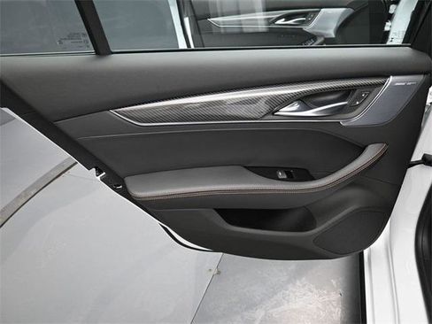 Used 2024 Cadillac CT5 V w/ Super Cruise 2 Package image 33