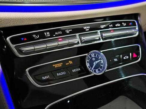 Used 2020 Mercedes-Benz E 450 4MATIC Wagon image 29