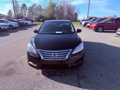 Used 2014 Nissan Sentra S image 3