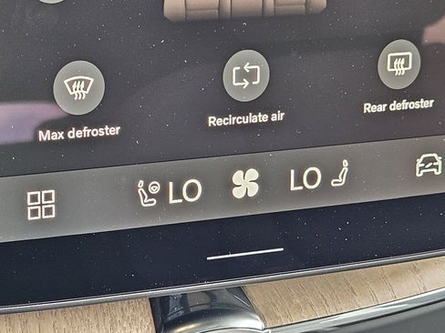 New 2026 Volvo XC60 B5 Core w/ Protection Package image 28