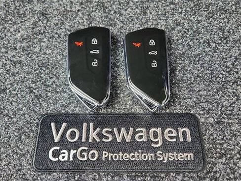 Used 2025 Volkswagen ID.4 Pro S Plus image 58