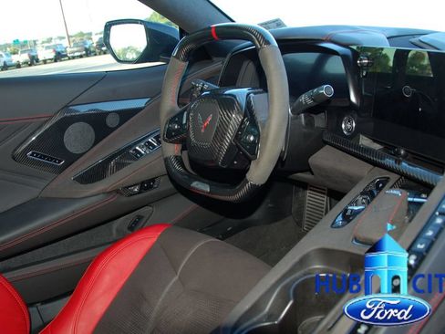 Used 2024 Chevrolet Corvette Z06 w/ Z07 Performance Package RWD image 14