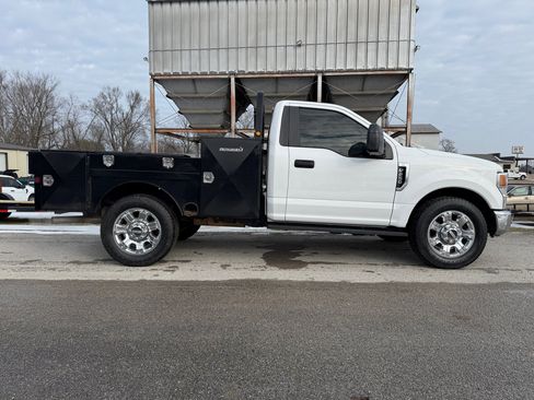 Used 2021 Ford F250 XL w/ Power Equipment Group image 7