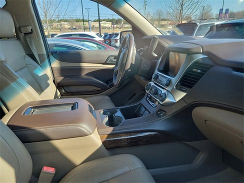 Used 2015 Chevrolet Tahoe LT image 10
