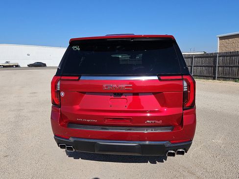 New 2026 GMC Yukon XL AT4 w/ AT4 Premium Plus Package image 4