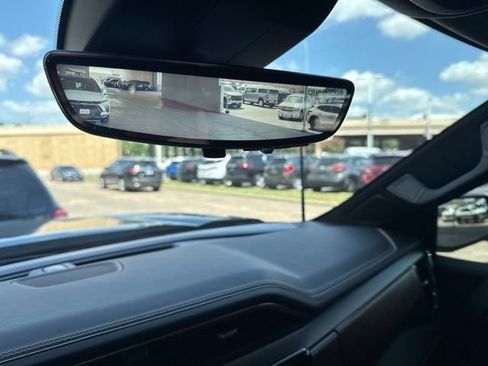 Used 2025 GMC Sierra 1500 Denali Ultimate AWD/4WD image 16