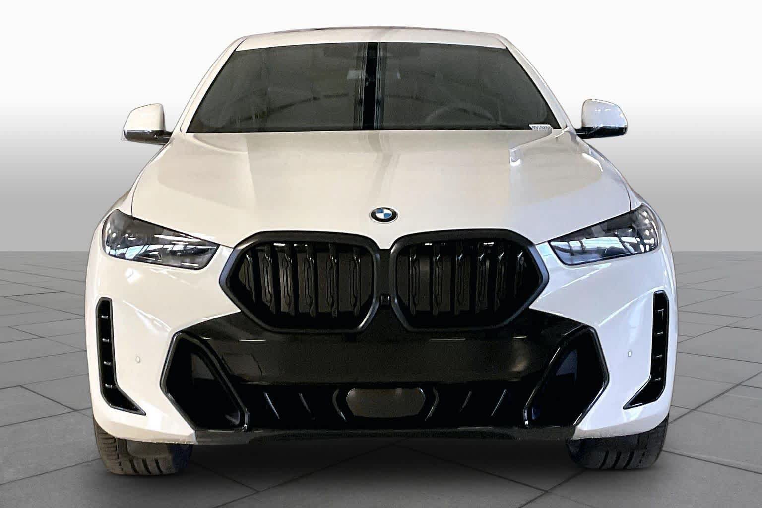 New 2027 BMW X6 xDrive40i w/ Climate Comfort Package AWD/4WD image 3