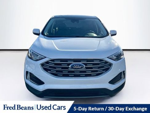 Certified 2022 Ford Edge SEL w/ Convenience Package image 2