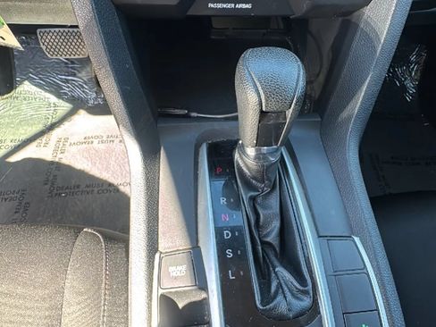 Used 2019 Honda Civic LX image 24