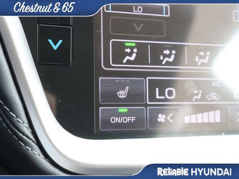 Used 2025 Subaru Outback Premium w/ Popular Package #1A AWD/4WD image 37