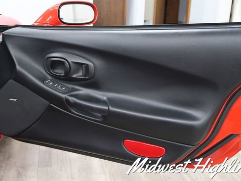 Used 2000 Chevrolet Corvette Convertible w/ Memory Pkg image 28