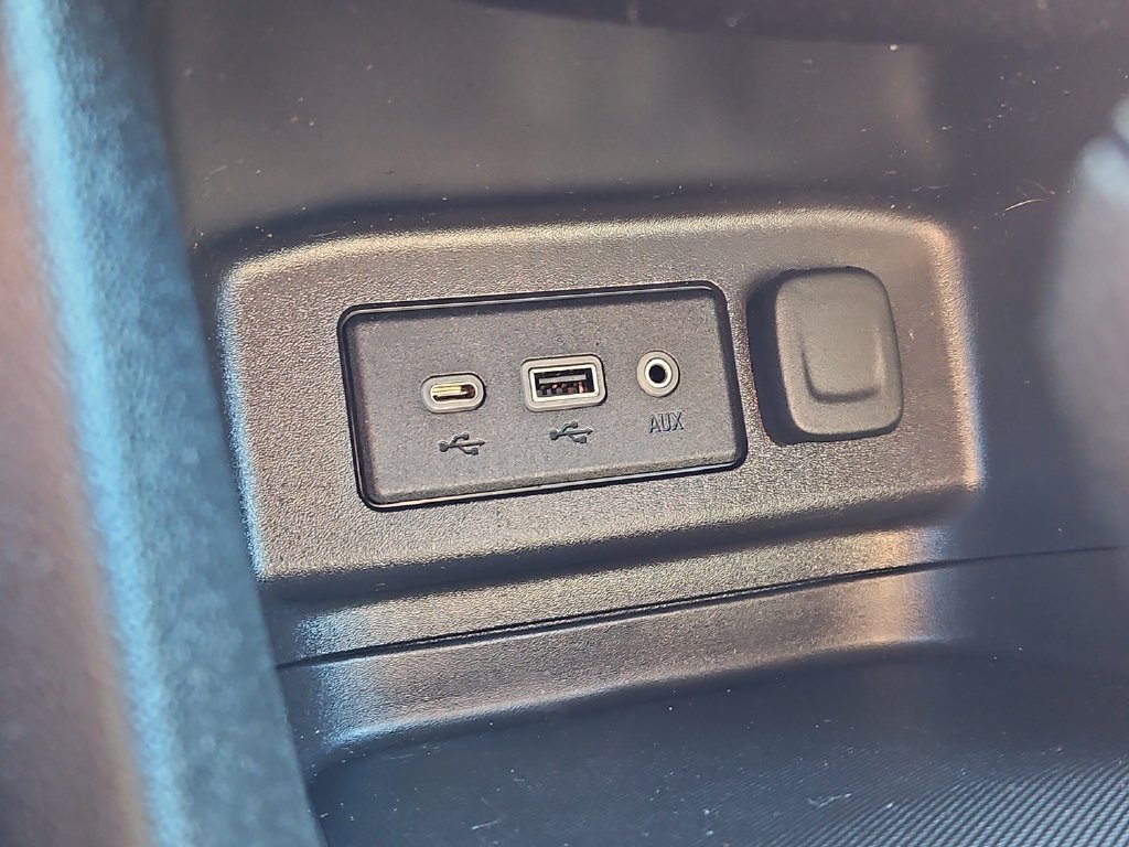 Certified 2021 Chevrolet Equinox LT AWD/4WD image 17