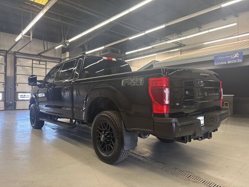Used 2022 Ford F250 Lariat w/ Black Appearance Package AWD/4WD image 6