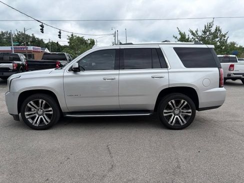 Used 2017 GMC Yukon Denali w/ Open Road Package AWD/4WD image 3