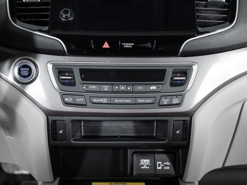 Used 2022 Honda Pilot Special Edition image 40