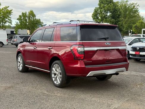 Used 2019 Ford Expedition Platinum AWD/4WD image 3