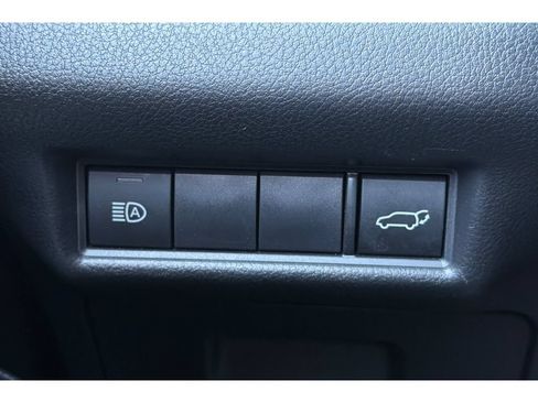 Used 2025 Toyota Grand Highlander AWD image 31