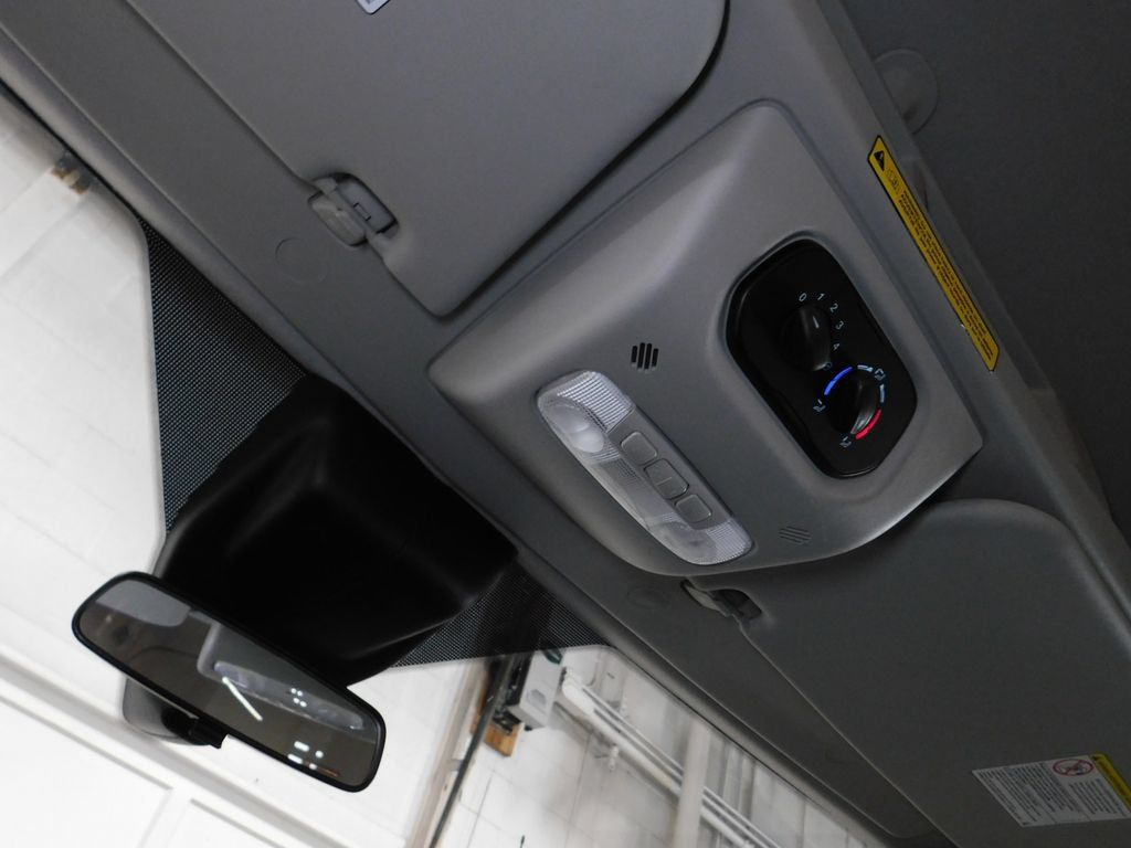Used 2018 Ford Transit 150 XLT RWD image 70