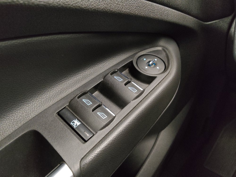 Used 2015 Ford Escape Titanium AWD/4WD image 27