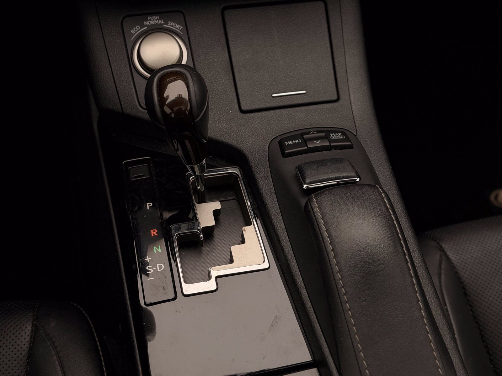 Used 2014 Lexus ES 350 w/ Luxury Package FWD image 31