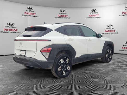 Used 2025 Hyundai Kona SEL AWD/4WD image 3