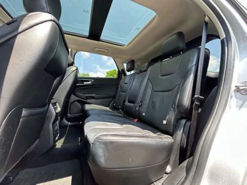 Used 2017 Ford Edge Titanium w/ Equipment Group 301A image 28