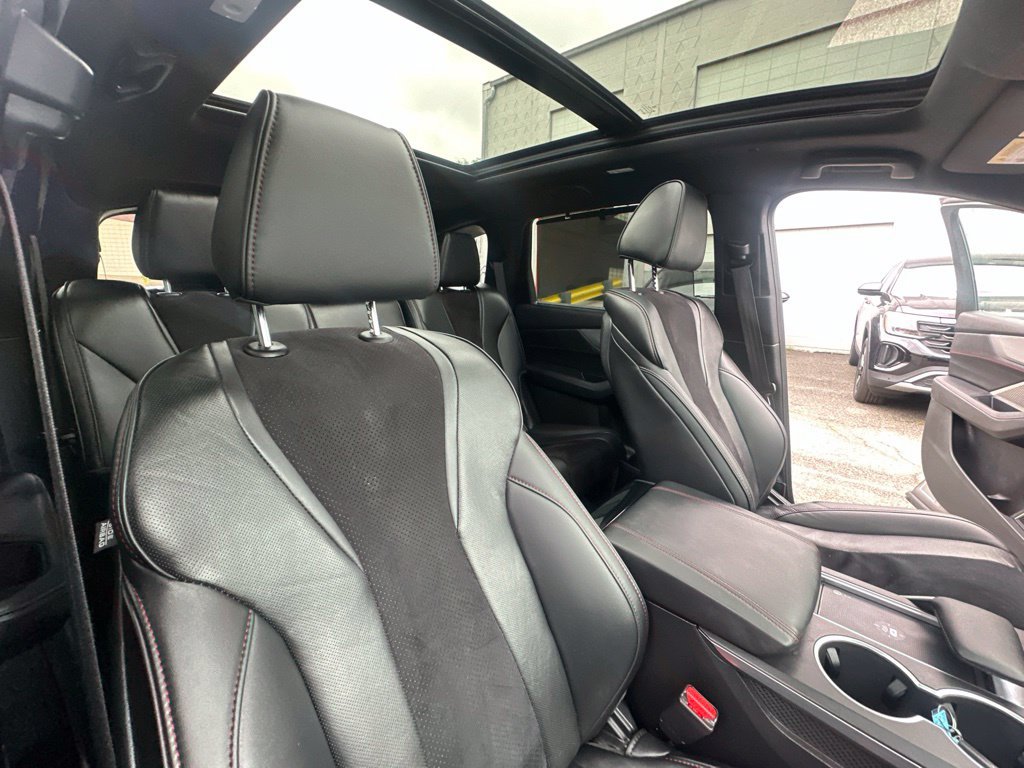 Used 2023 Acura MDX A-Spec AWD/4WD image 41