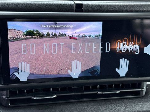 New 2026 Jeep Gladiator Sport image 15