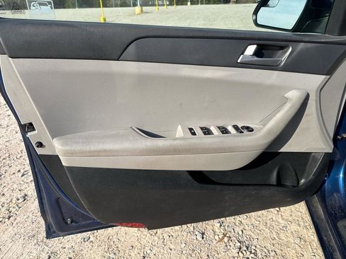Used 2015 Hyundai Sonata SE image 10