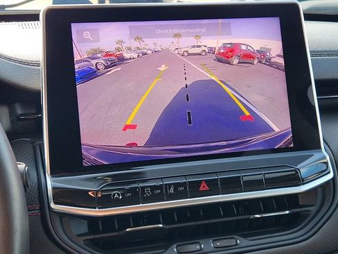 Used 2022 Jeep Compass Trailhawk image 23