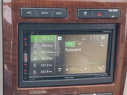 Used 2010 Ford F150 Lariat image 24