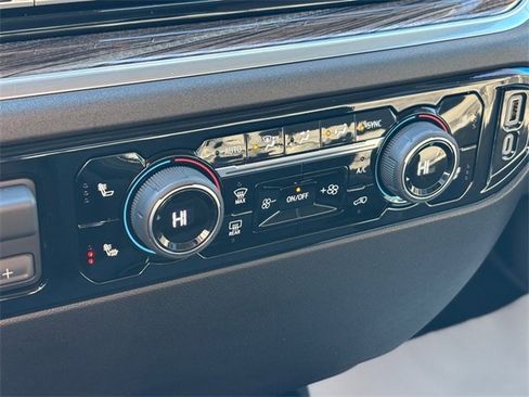 Used 2025 Chevrolet Silverado 2500 LT w/ All Star Edition image 19