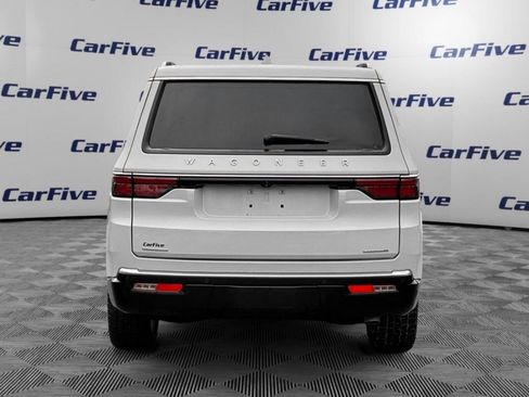 Used 2022 Jeep Wagoneer Series II w/ Premium Group I image 4