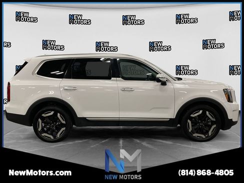 Used 2023 Kia Telluride S AWD/4WD image 6