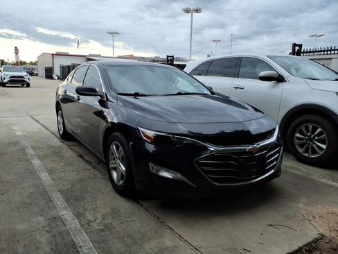 Used 2022 Chevrolet Malibu LS w/ LPO, Convenience Package 1 image 1