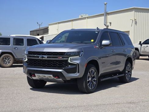 Used 2021 Chevrolet Tahoe Z71 AWD/4WD image 3