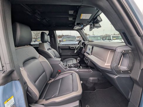 New 2025 Ford Bronco Outer Banks image 7