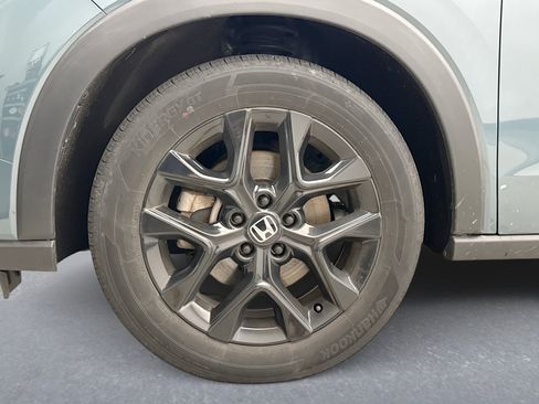 Used 2024 Honda HR-V Sport image 12