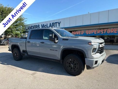 Used 2024 Chevrolet Silverado 2500 LTZ w/ LTZ Plus Package AWD/4WD image 1