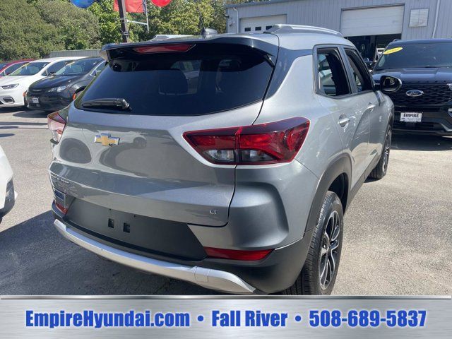 Used 2025 Chevrolet TrailBlazer LT AWD/4WD image 8
