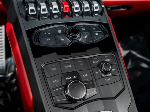 Used 2017 Lamborghini Huracan LP 610-4 image 37