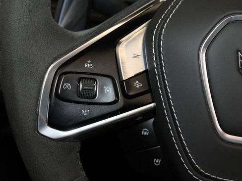 Used 2025 Chevrolet Corvette Z06 RWD image 30