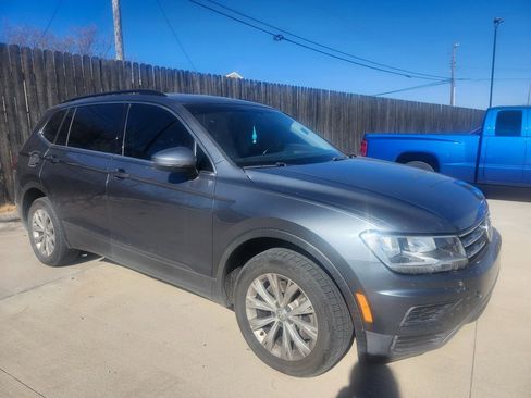 Used 2019 Volkswagen Tiguan SE image 6