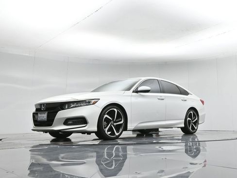 Used 2020 Honda Accord Sport image 48