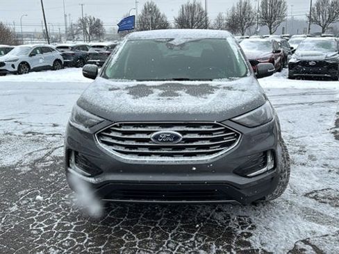 Certified 2023 Ford Edge Titanium w/ Class II Trailer Tow Package image 29