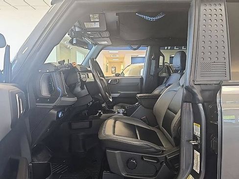 Used 2022 Ford Bronco Black Diamond AWD/4WD image 13