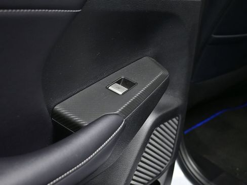 Used 2024 Mitsubishi Outlander SE image 17