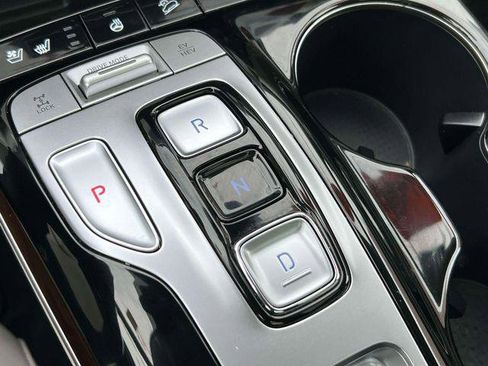 Used 2024 Hyundai Tucson Limited image 31