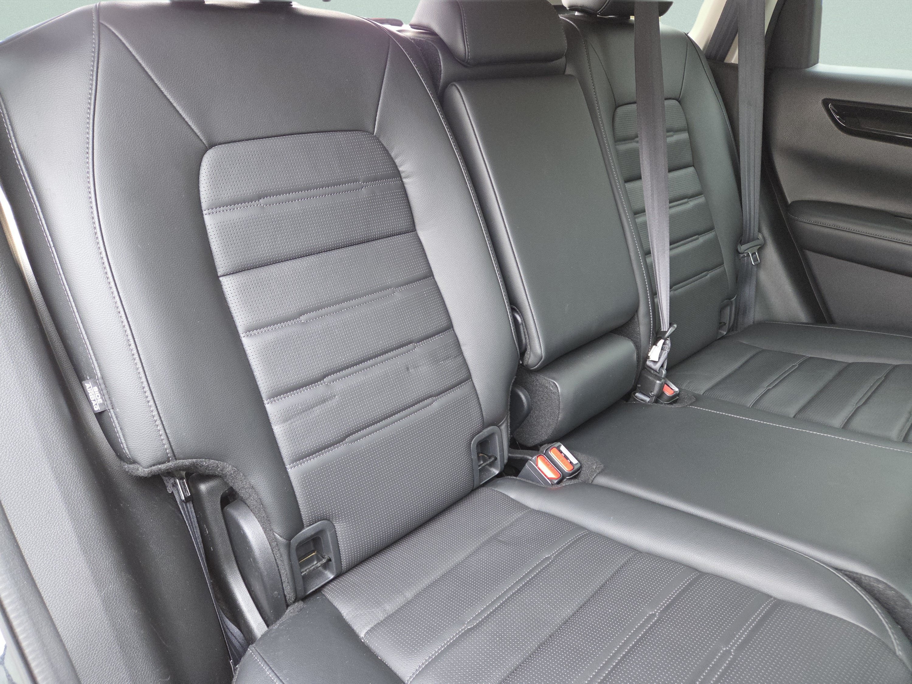 Used 2025 Honda CR-V EX-L image 5